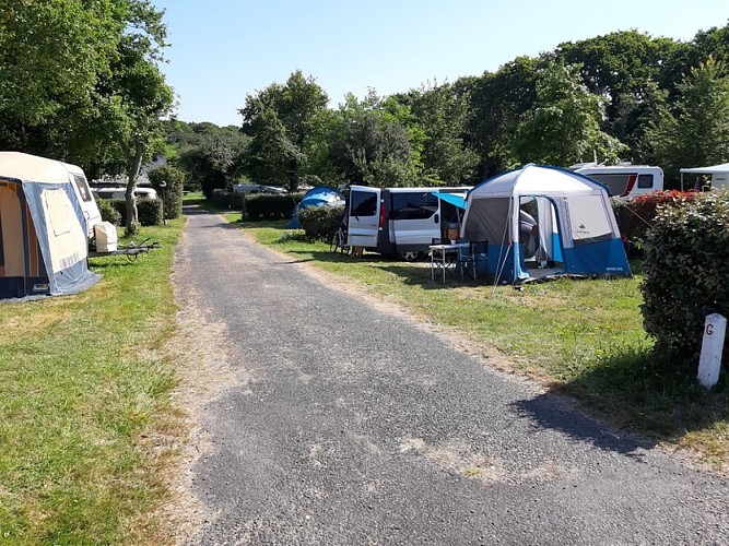 Camping - Les Amis de la Nature