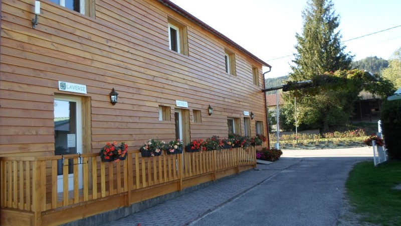 Camping les Pinasses