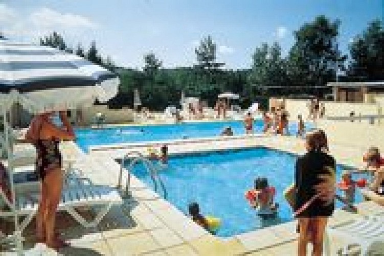 Locations au camping les pinasses