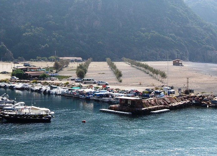 PORT DE PORTO