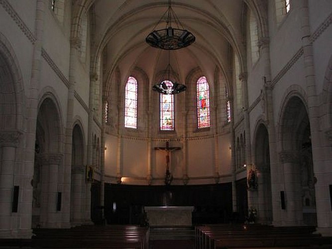 Eglise Saint-Pierre du Clion