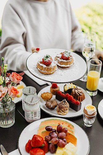 Sanglier-dejeuner-13_2