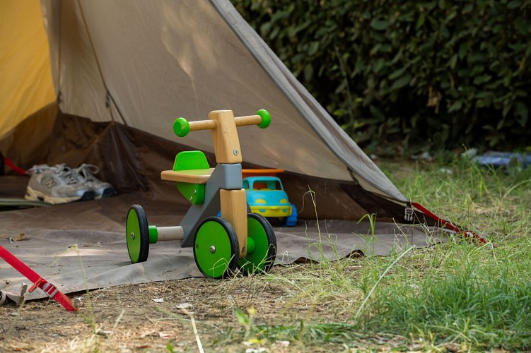 Le Castelas Campsite