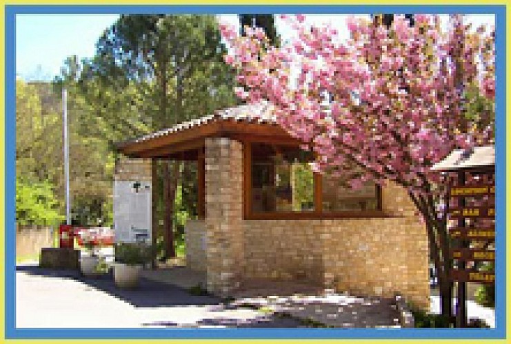 Aire de service camping-car au camping des Tunnels