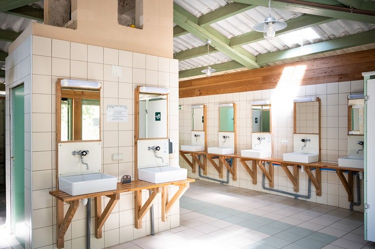 Camping Huttopia le Moulin