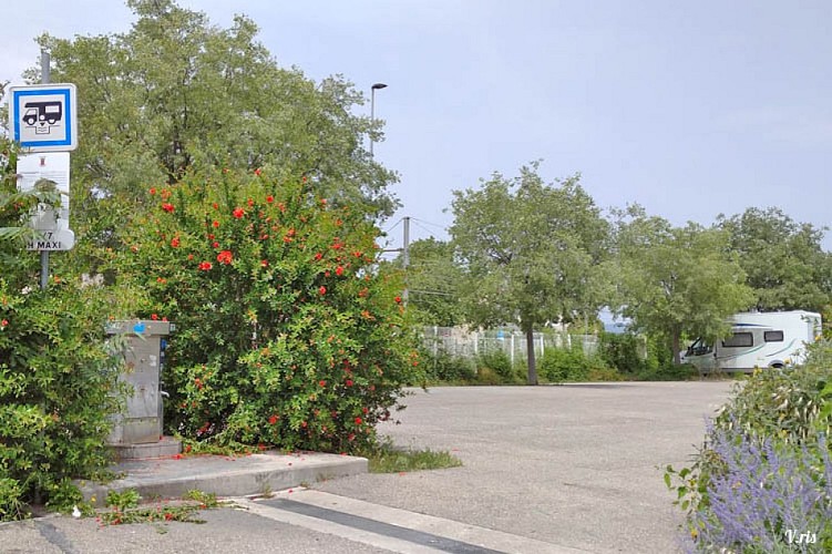 Aire de service communale pour camping-cars