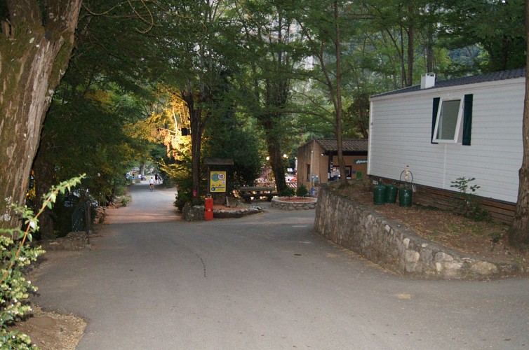 Camping la Rouvière