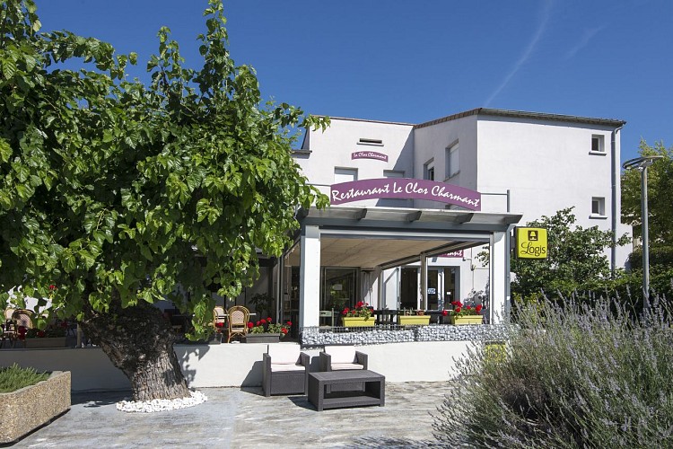 Hôtel le Clos Charmant