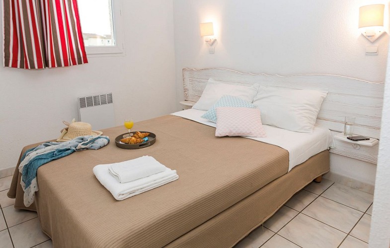 Holiday rentals "Odalys - Le Domaine des Hauts de Salavas"