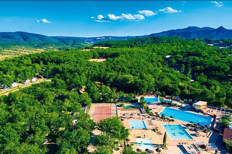 Camping Domaine de Chaussy