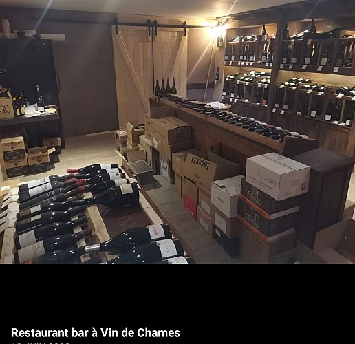 Restaurant, bar à vins, caviste de Châmes
