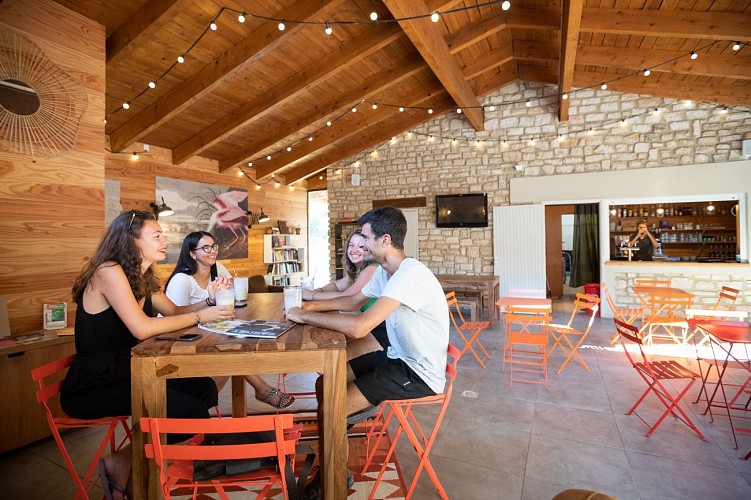 Camping Huttopia le Moulin - aire de service camping-car