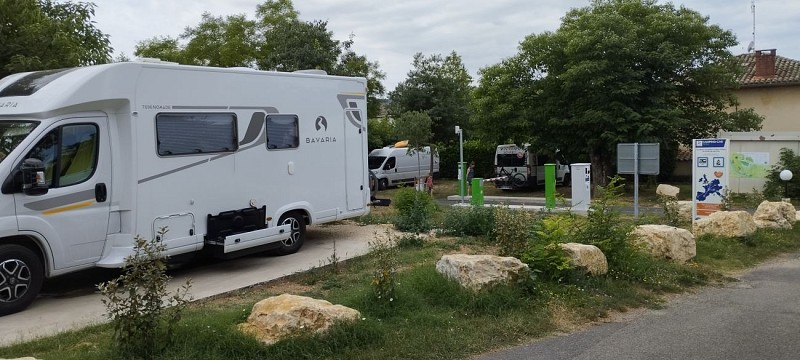 Camping de mon Village - Camping Car Park in Saint-Martin d'Ardèche