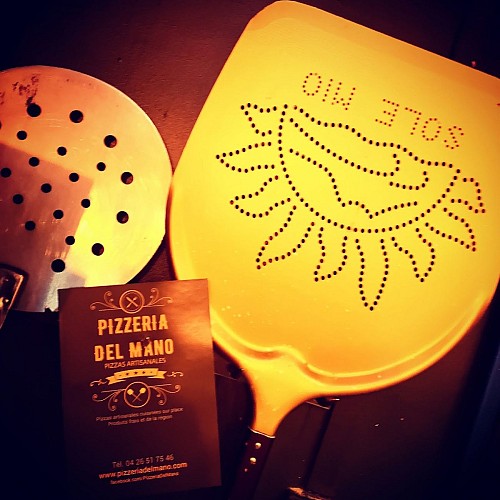 Pizzeria Del Mano