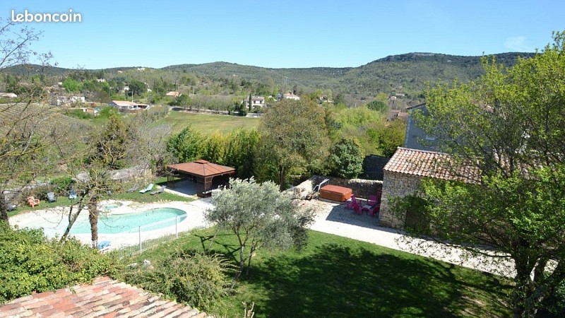 Mas les Teyssiers - Gite de groupes