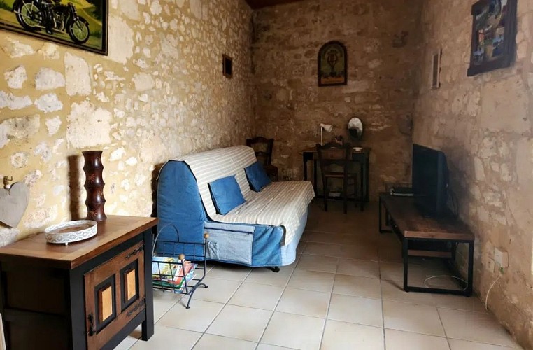 Chez-Sorel-Salon-TV-2-1024x768