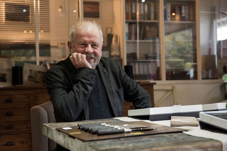 ceccaldi-couteaux-jcattard-44-red