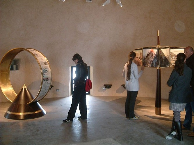 EXPOSITION-BARBARESQUES-1-3