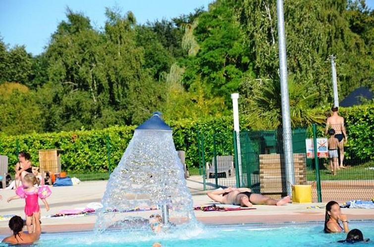 PISCINE DE BAUGE EN ANJOU