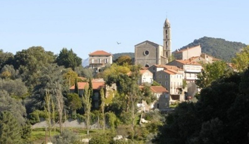 Village-Moca-croce-Corse-du-sud-2