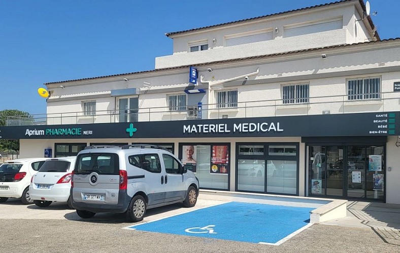 pharmacie-neri-1