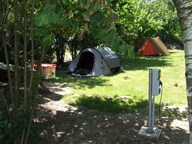 Camping à La Ferme La Péquinière