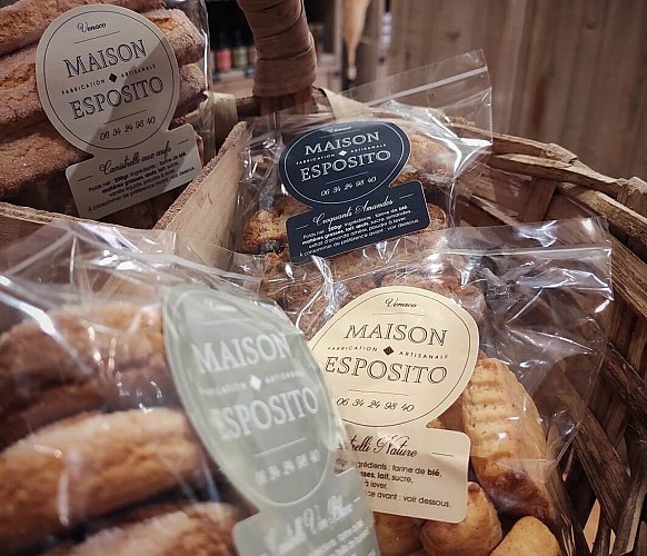 4.a-fiera-canistrelli-biscuit-sec-corse