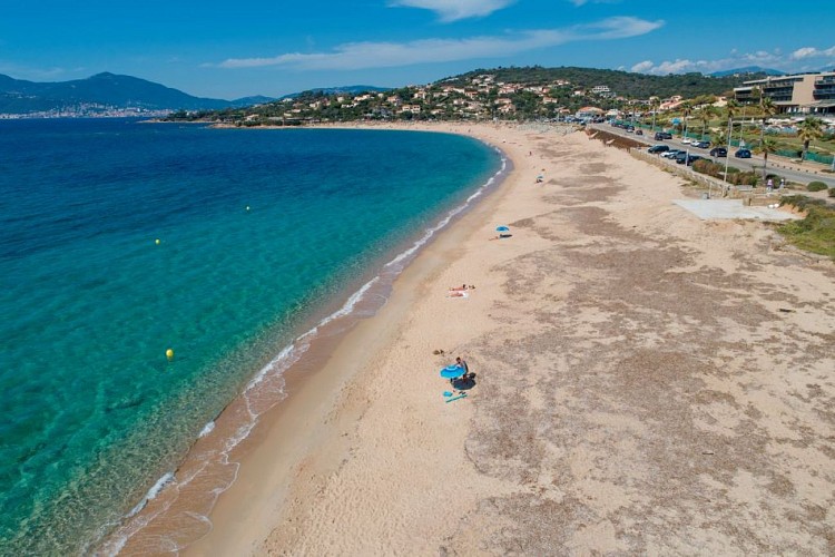 pays ajaccien_ajaccio_AGOSTA PLAGE_plage_ETE INDIEN ©Sylvain Alessandri-12