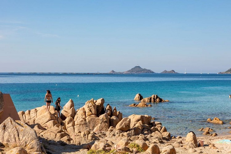 PAYS AJACCIEN_AJACCIO _PLAGE_ETE INDIEN_TERRE SACREE ©Sylvain Alessandr-7