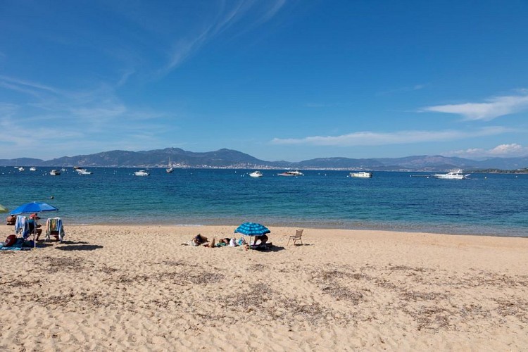 pays ajaccien_ajaccio_A STAGNOLA_plage_ETE INDIEN ©Sylvain Alessandri-14