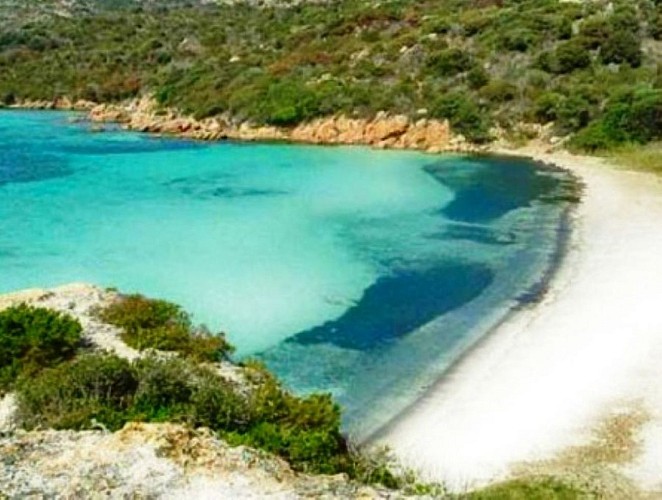 PLAGE-DE-VINTILEGNA-1