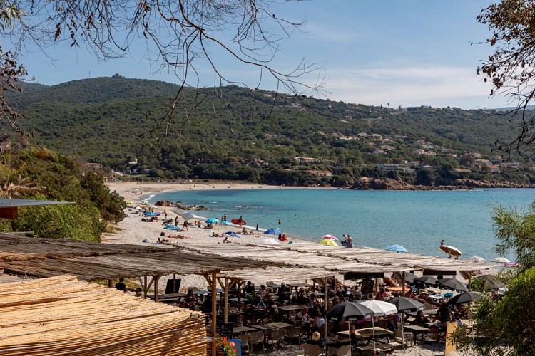 PAYS AJACCIEN-RIVE SUD_RUPPIONE_PLAGE_ETEINDIEN © ATC Sylvain Alessandri-1