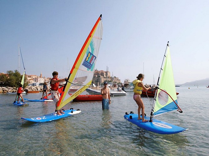 Plage-de-Calvi-sud-port-17
