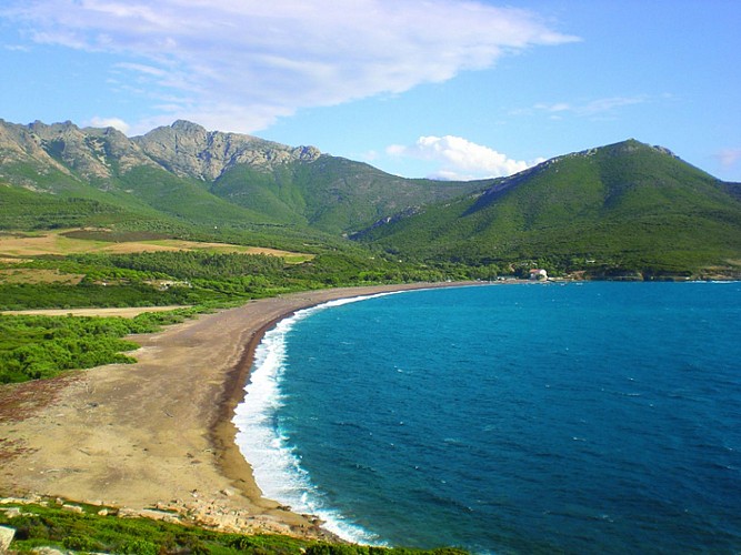 Baie de Crovani et plage de l'Argentella en Balagne