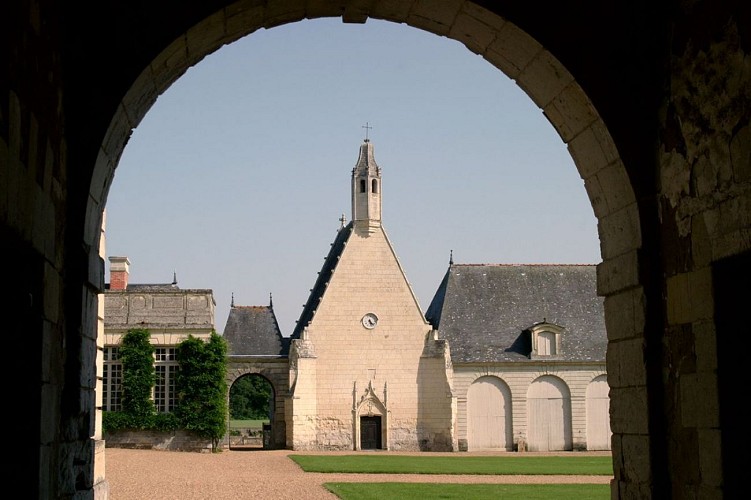 CHÂTEAU DE MONTGEOFFROY