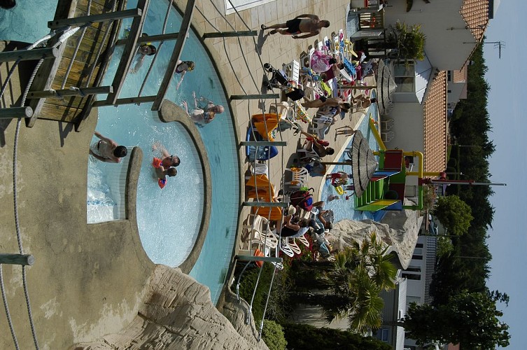 CAMPING LES ÉCUREUILS