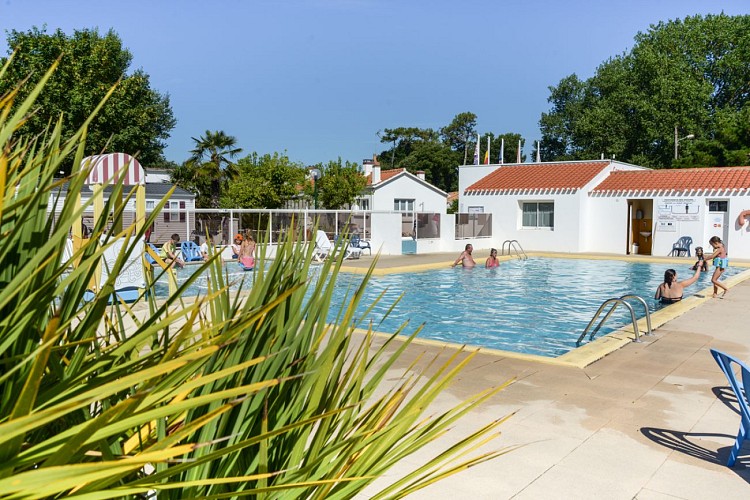 CAMPING LA PAREE PRENEAU