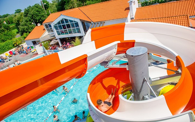 ALOA VACANCES CAMPING RIEZ A LA VIE