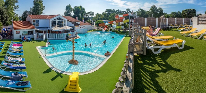 ALOA VACANCES CAMPING RIEZ A LA VIE