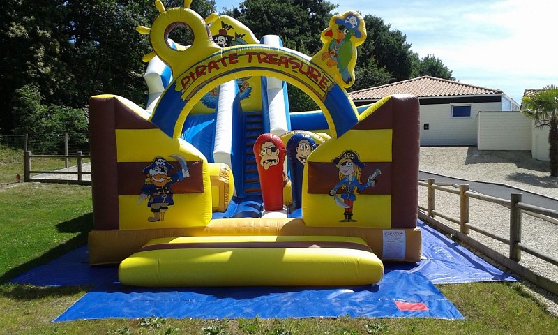 CAMPING LE PONT ROUGE