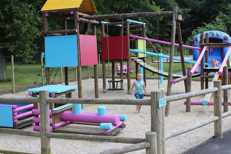 CAMPING LE PONT ROUGE