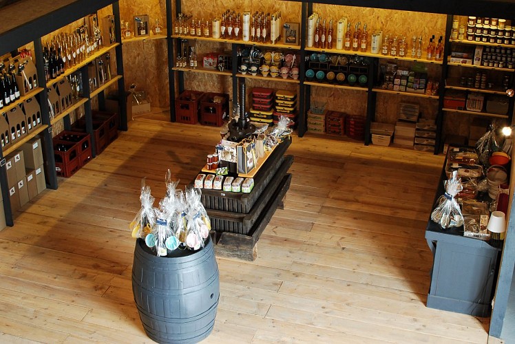 PRODUITS CIDRICOLES - JOSSELIN ET AURORE LE ROYER