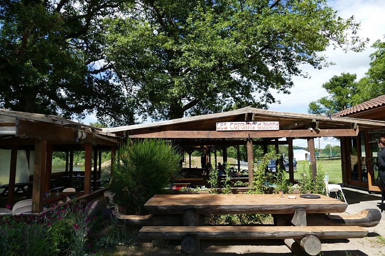 CHAMPAGNAT_La Naute_Les Copains d'Abord