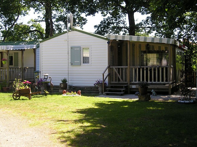 CAMPING DOMAINE DES RENARDIERES