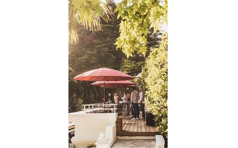 Restaurant-Saint-Jean-de-Luz-600x900-v3_TS_1440x900