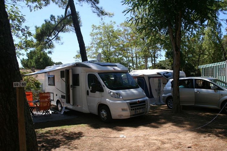 CAMPING LE VIEUX MOULIN