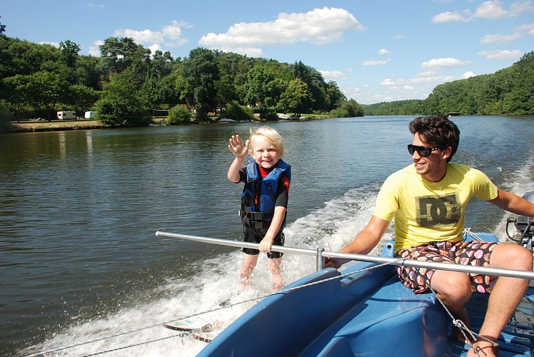 CLUB DE SKI NAUTIQUE