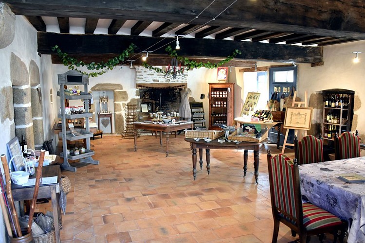 PRODUITS DU TERROIR - AUDITOIRE DE ST PIERRE SUR ORTHE