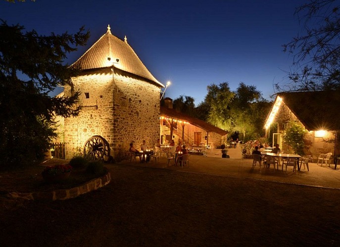 Camping naturiste Le Colombier