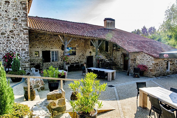 Camping naturiste Le Colombier